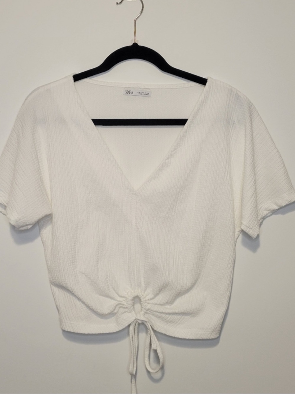 Zara Cream V-Neck Tie-Front Crop Top
